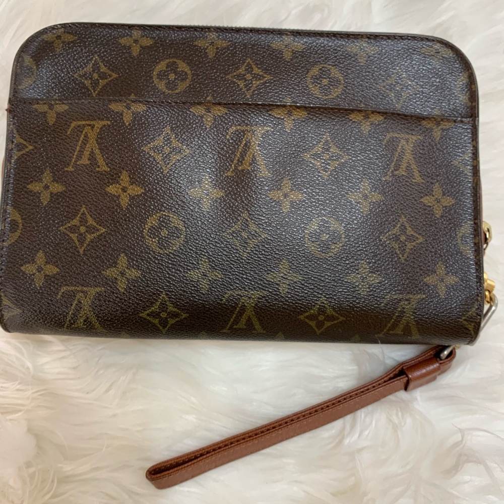 Authentic Louis Vuitton Orsay Clutch